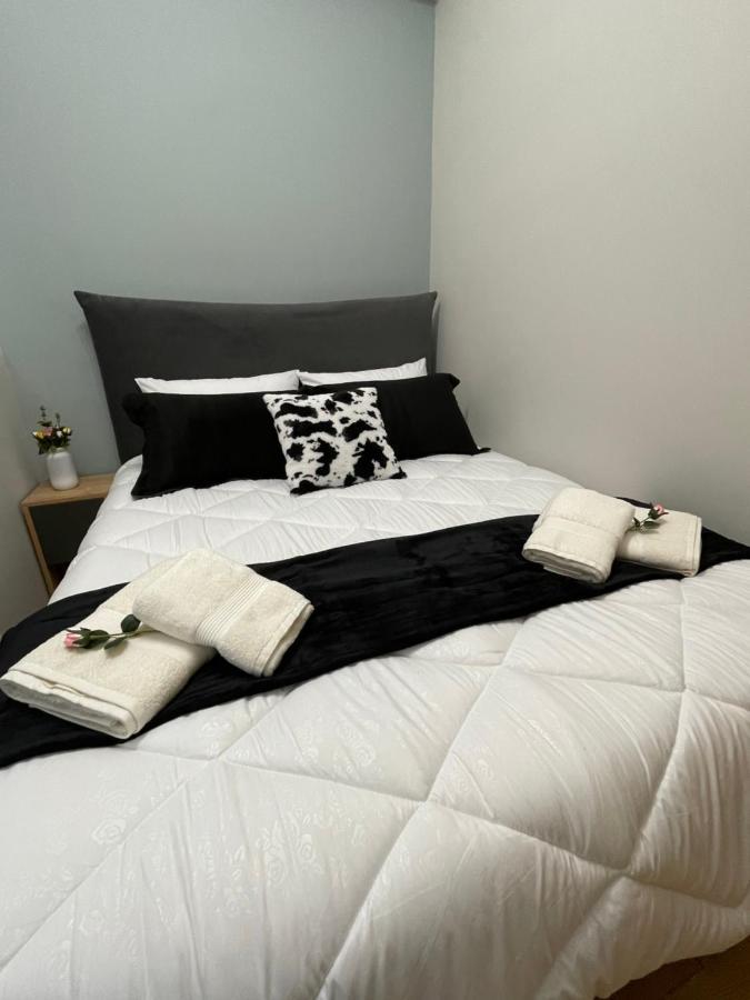 Nemeapolis 3 Apt Bagian luar foto